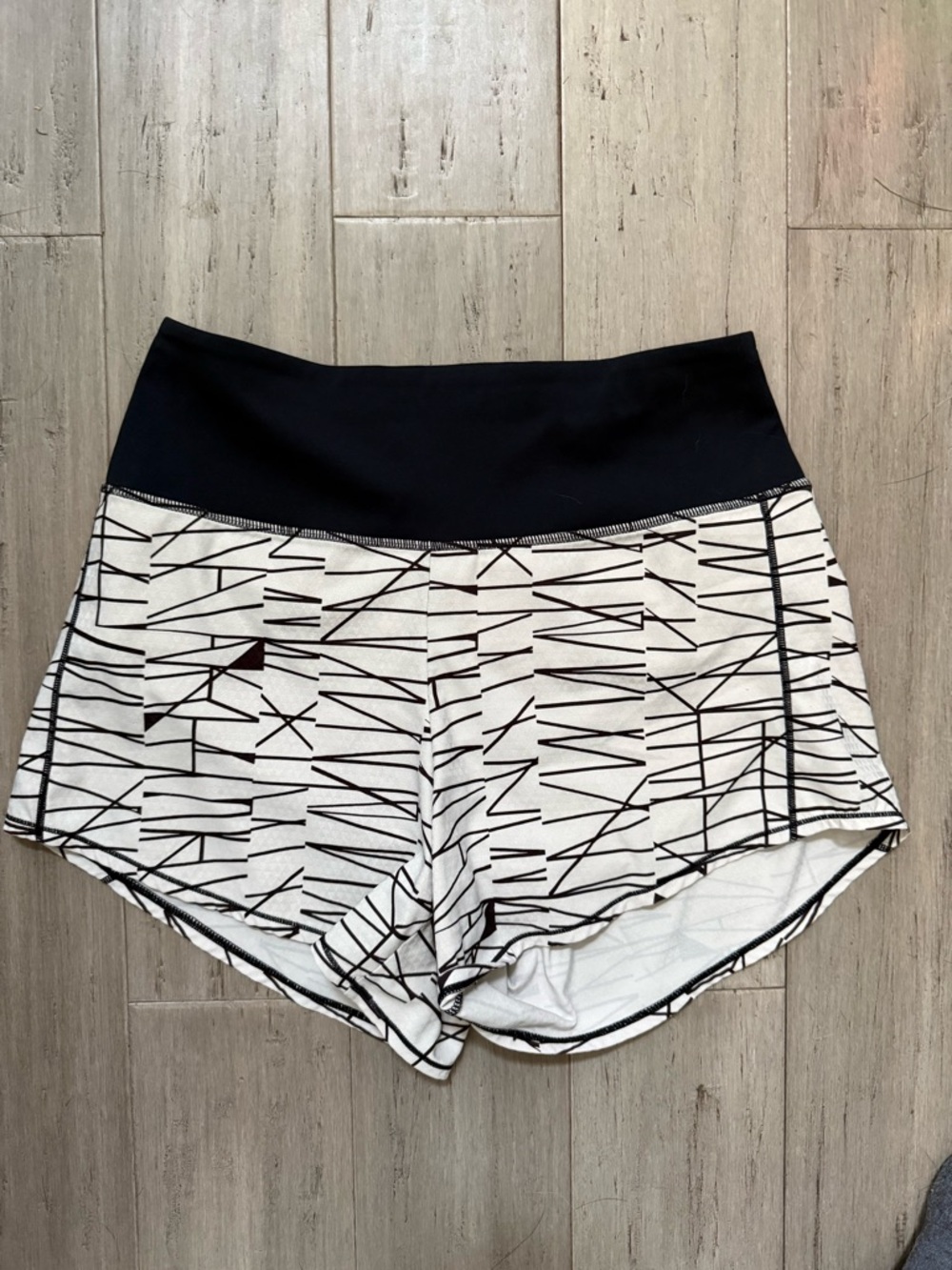 Oiselle High Rise Roga size 6